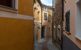 Agriturismo De Ferrari