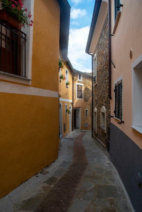 Agriturismo De Ferrari Onzo Exterior foto